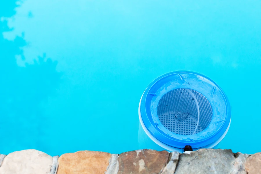 How Pool Maintenance Prevents Algae Growth And Debris Build-up in San Rafael, CA How Pool Maintenance Prevents Algae Growth And Debris Build-up in San Rafael, CA